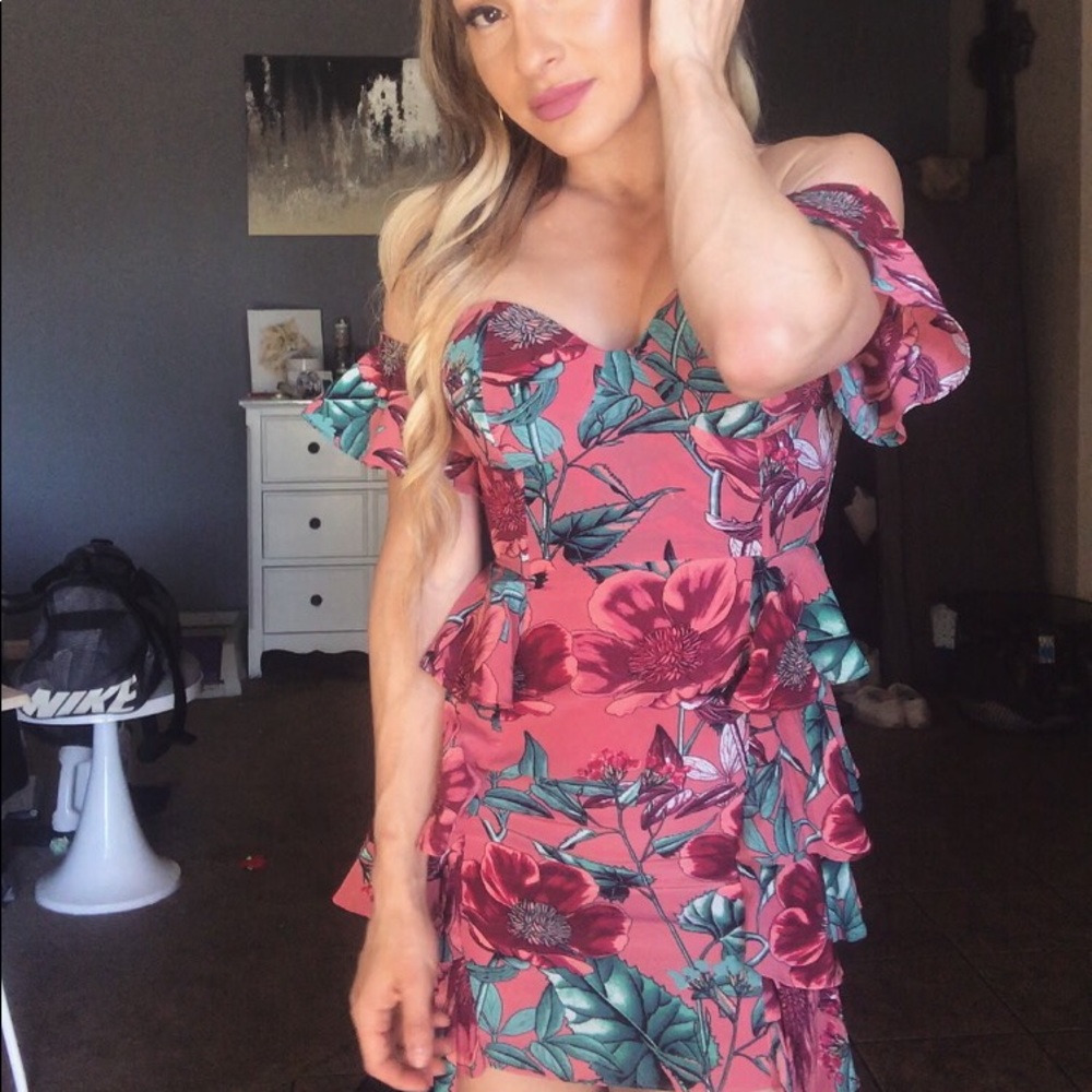 For The Love of lemons dress 🍋 🍋 - Picture 3 of 4